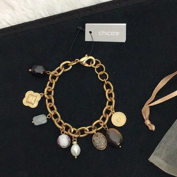 Chico’s NWT Bracelet - Picture 3 of 3